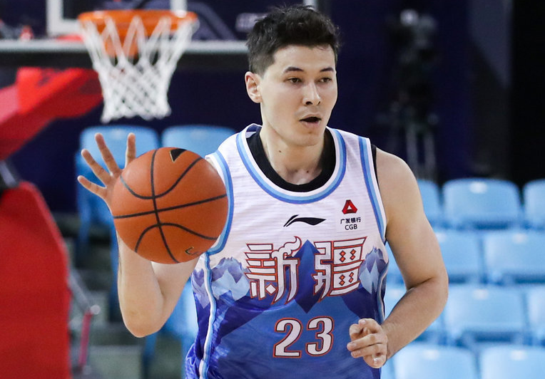 360直播-洋帅首秀！新疆39分狂胜送江苏8连败 阿不都15+5+4庞峥麟15分