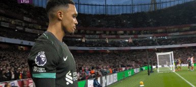 英超直播-【早报】鹬蚌相争，渔翁得利